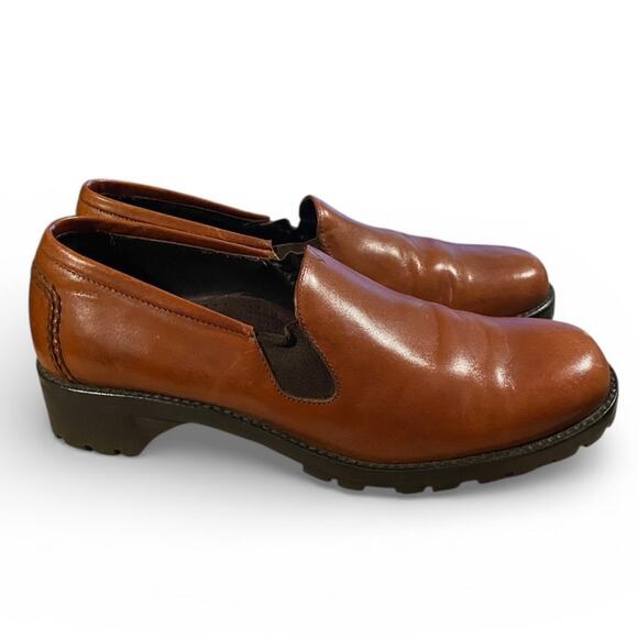 Flats_&_Loafers